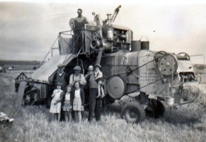 Power To The People – A Family At Harvest Time In Ardmore