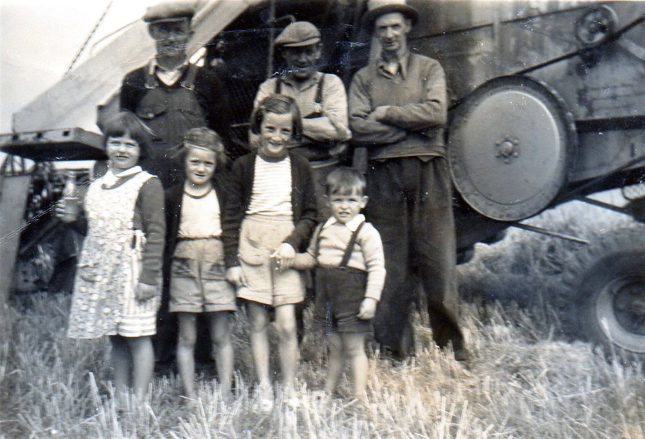 Power To The People – A Family At Harvest Time In Ardmore